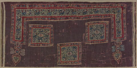 châle  ; tunique